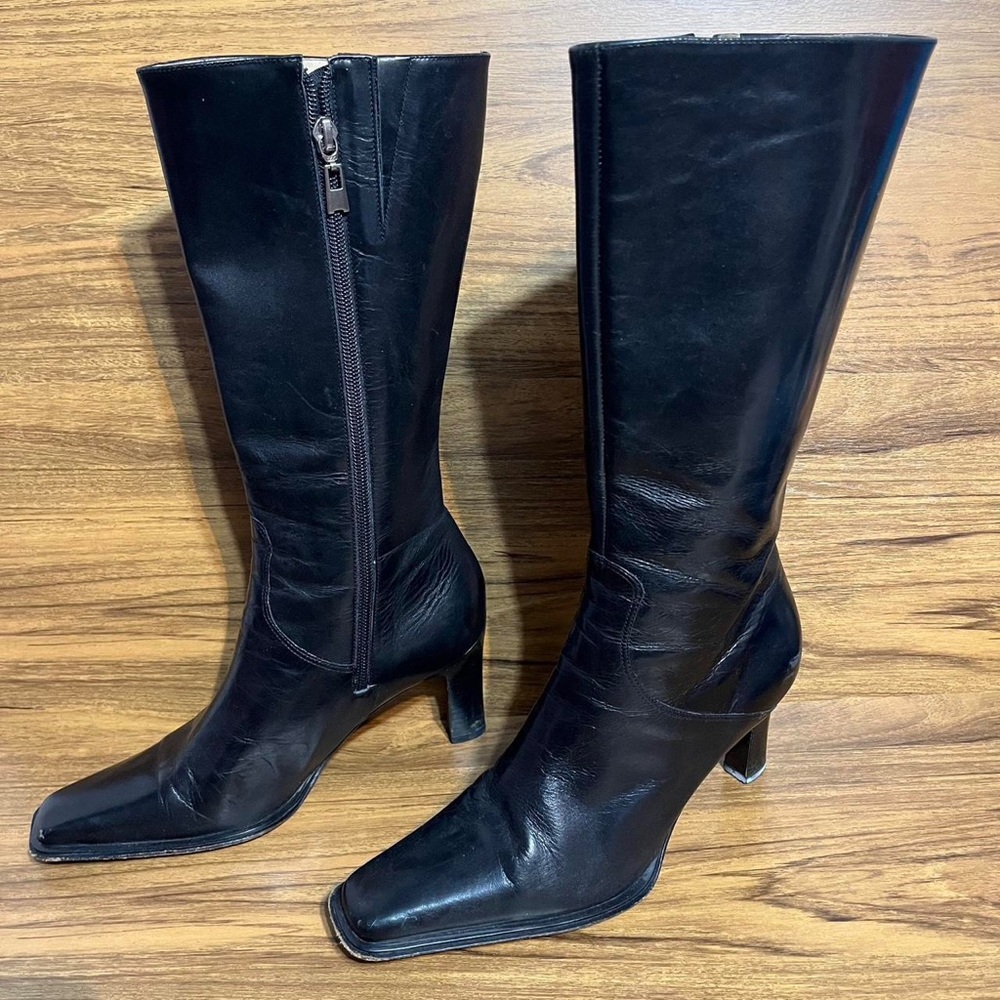 Arturo Chiang black leather knee high pointed square toe boots full zip up 6.5